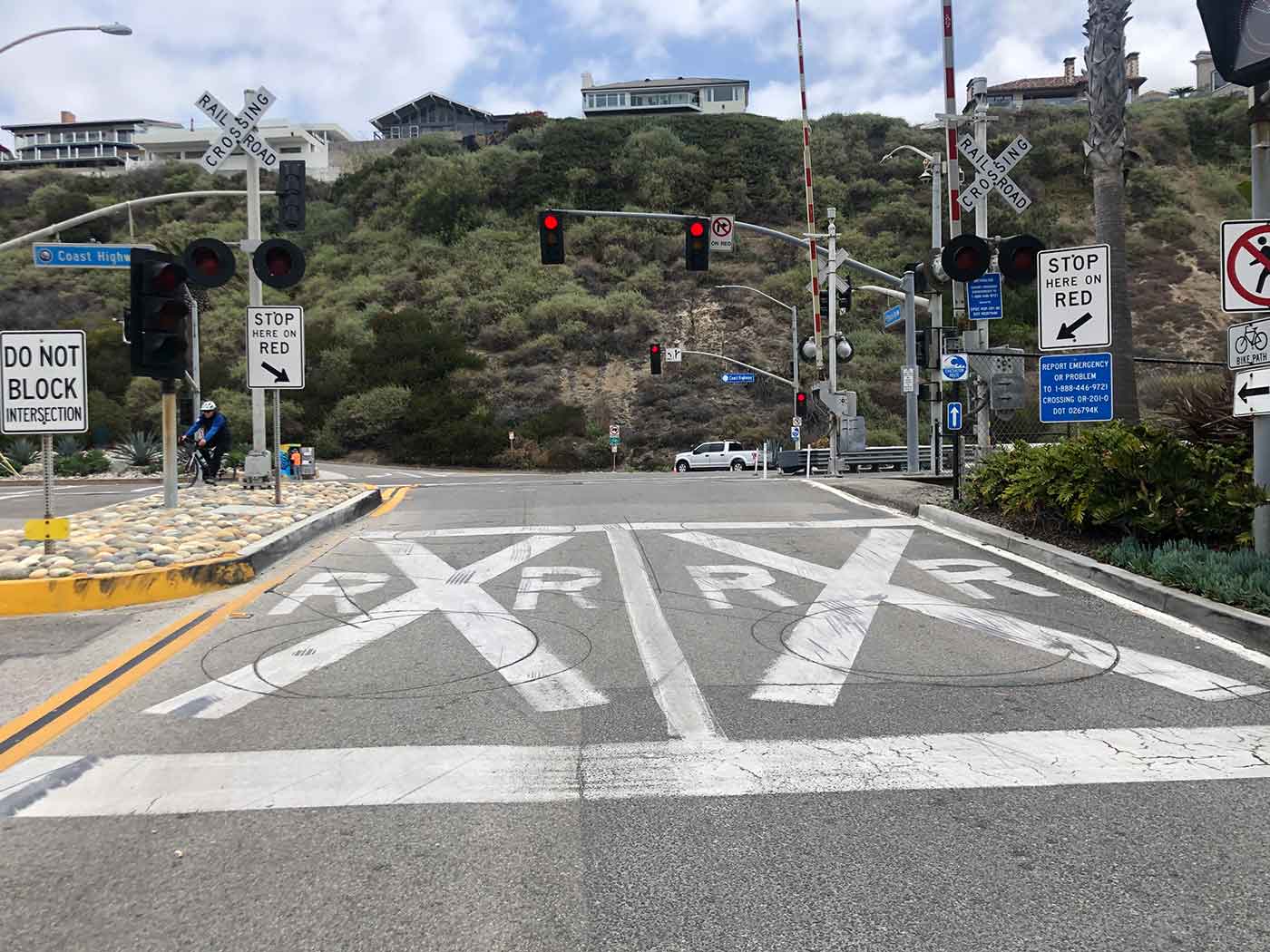 5 Railroad Crossing Safety Tips